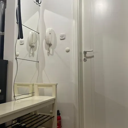 Apartament Charming Modern Near Center Free Parking & Fully Equipped