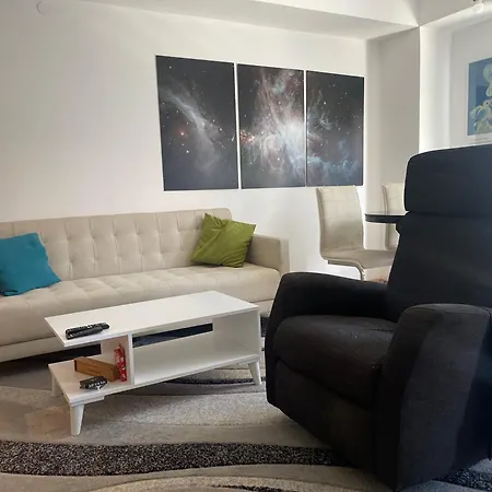 Charming Modern Near Center Free Parking & Fully Equipped Apartment Skopje