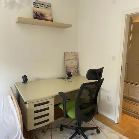Charming Modern Near Center Free Parking & Fully Equipped Skopje
